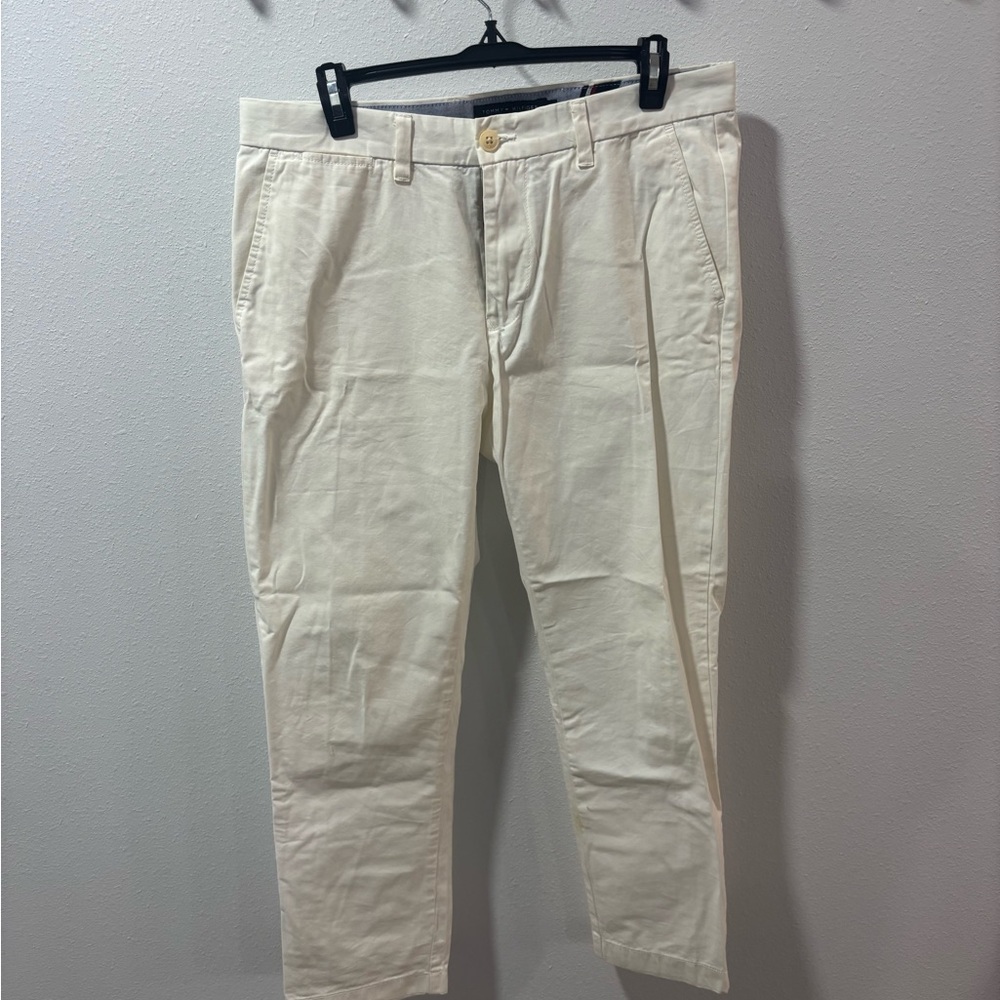 Tommy Hilfiger Men's White Chinos